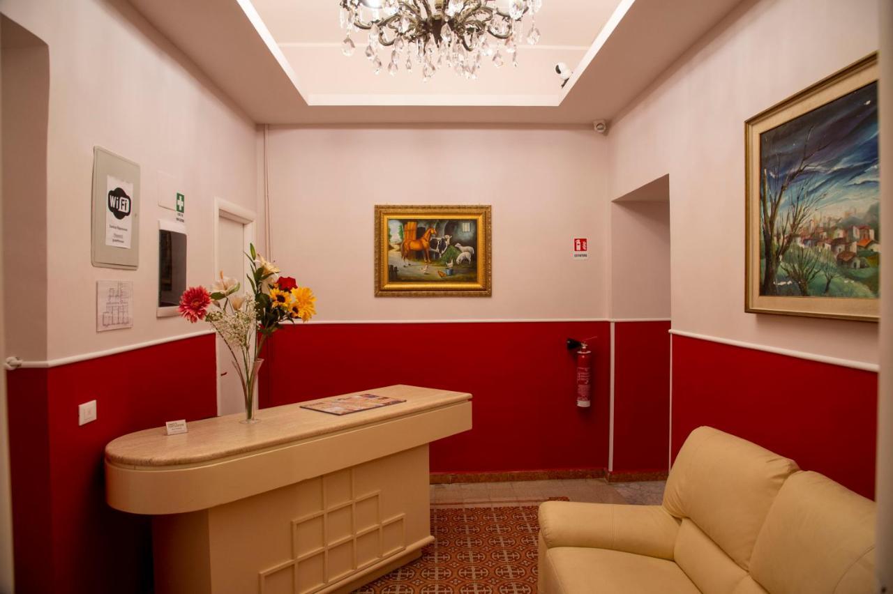 Domus Napoleone Hotel โรม ภายนอก รูปภาพ