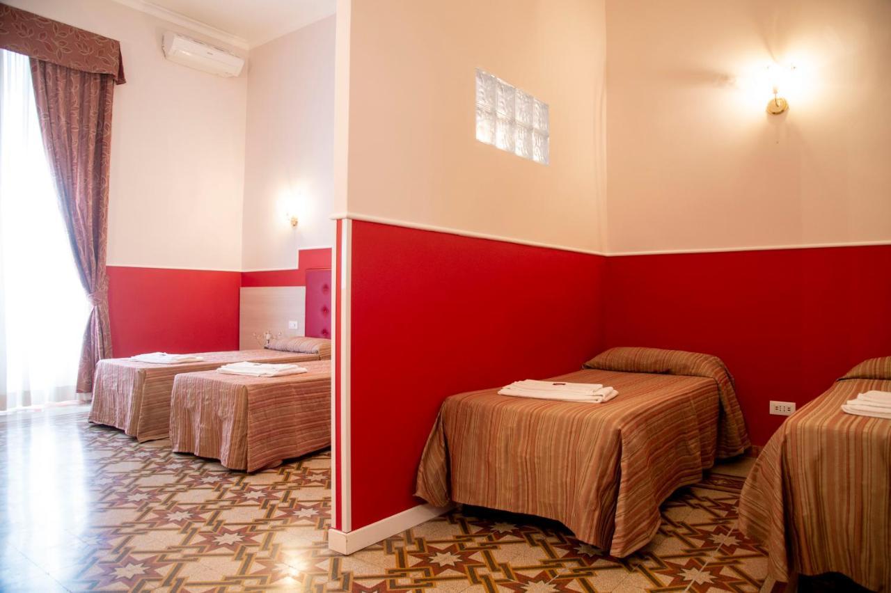 Domus Napoleone Hotel โรม ภายนอก รูปภาพ